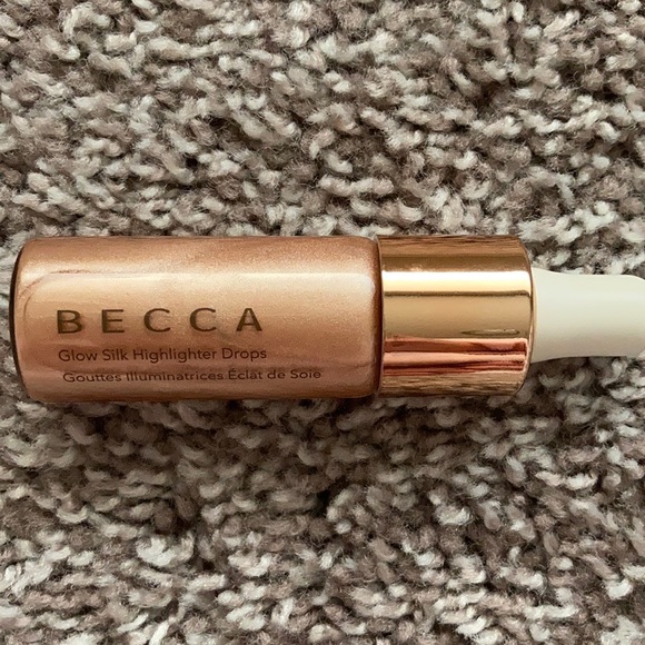 BECCA Other - Becca Glow Silk Highlighter Drops